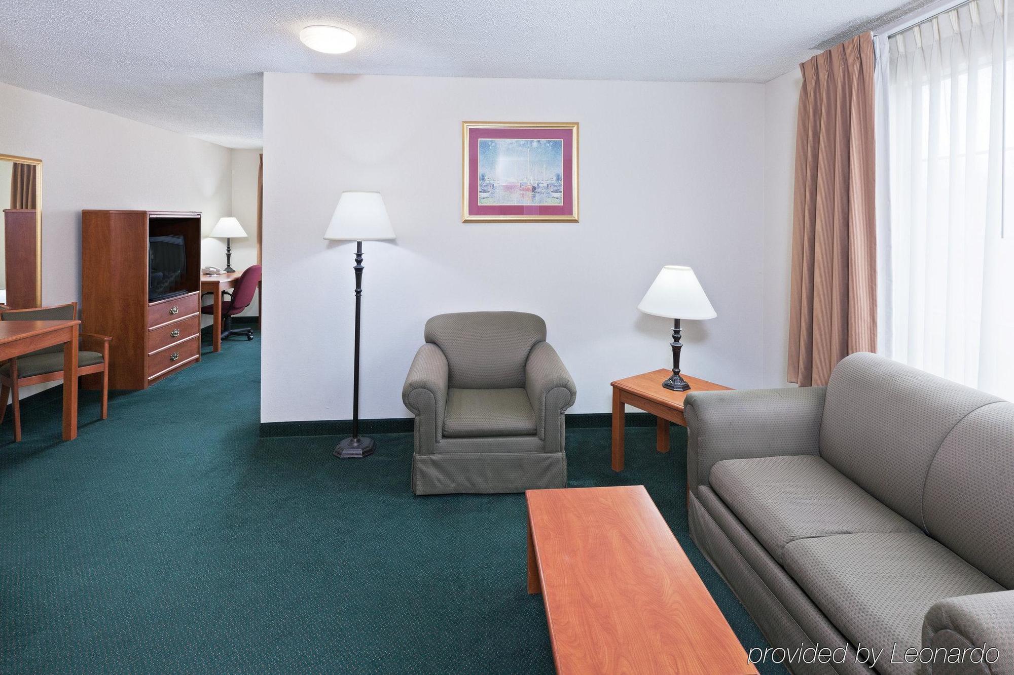 Holiday Inn Express Hotel & Suites Vinita By Ihg Quarto foto