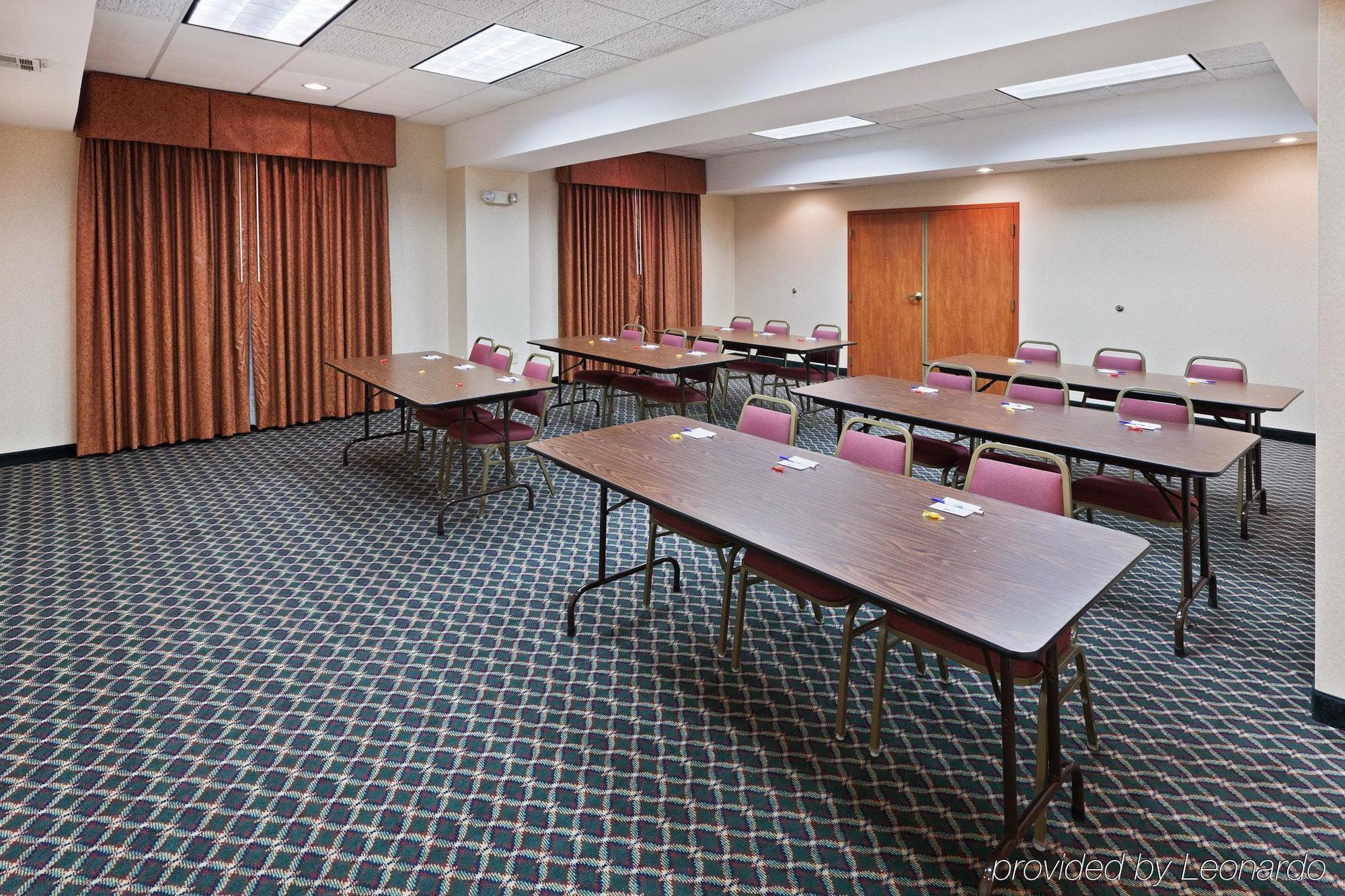 Holiday Inn Express Hotel & Suites Vinita By Ihg Facilidades foto